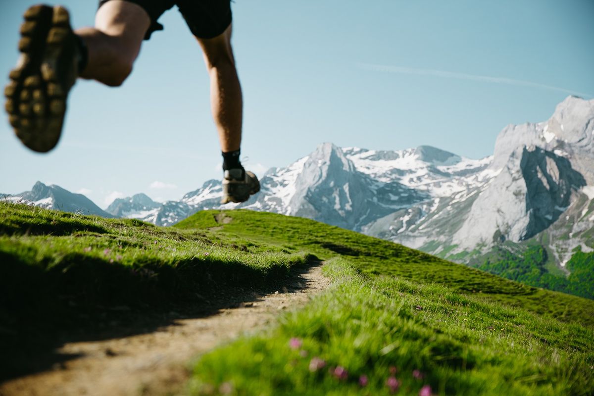 Partez en itinérance ! Les meilleurs parcours trail et gravel en étapes