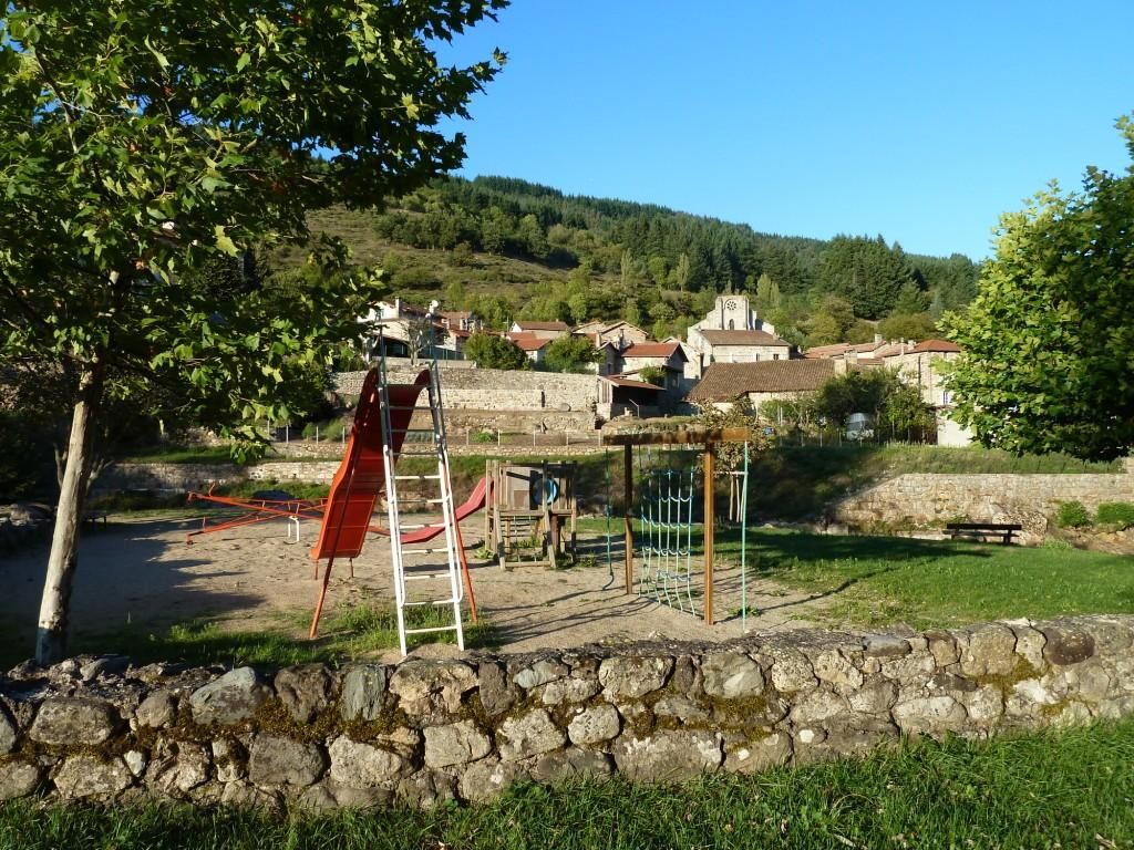 Aire de pique nique : plan d'eau