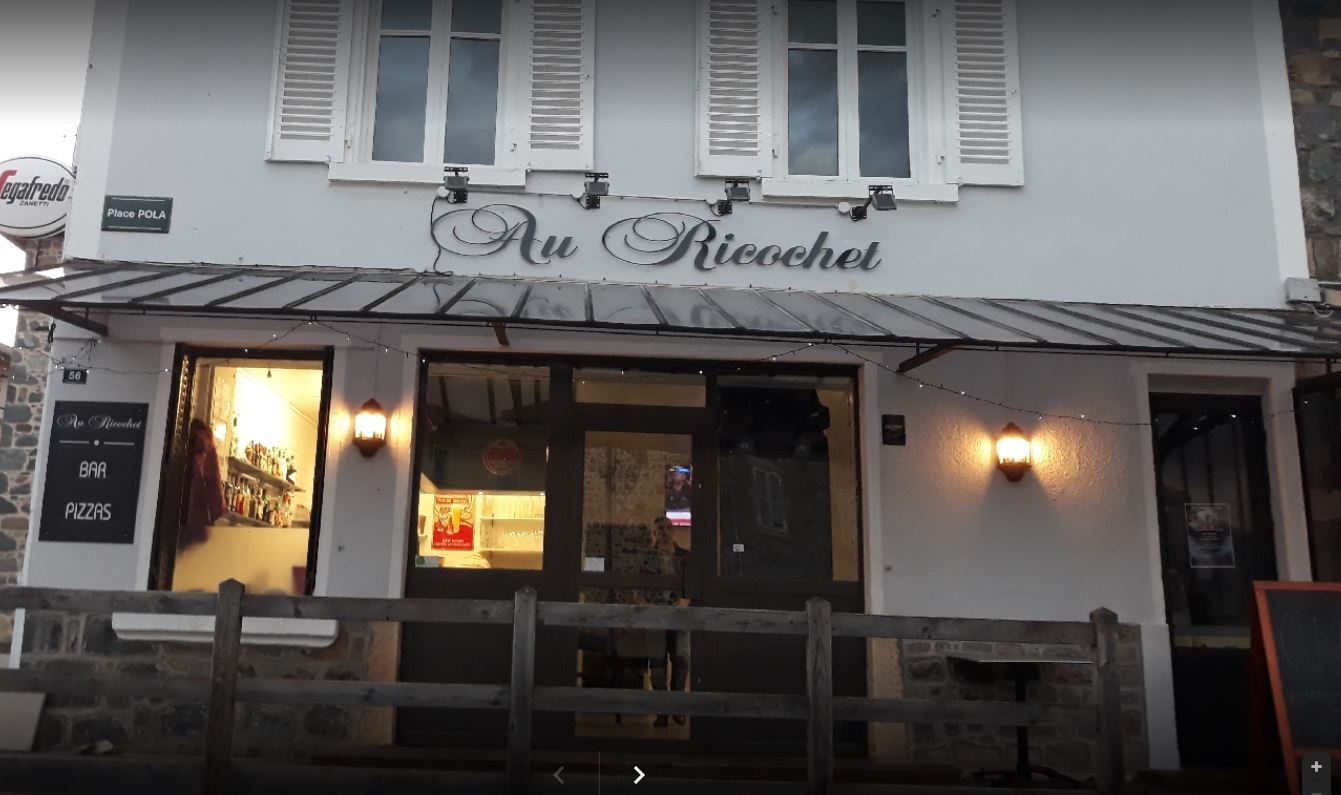 Bar-pizzeria "Au Ricochet"