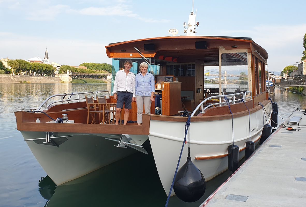 La boucle "Bleu-Vert-Vapeur" sur la Dolce Via avec bateau et train à vapeur au départ du Cheylard - La Compagnie des Canotiers