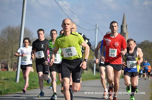 Course des Poiriers en Fleurs