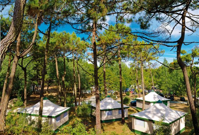 Camping Les Sirènes