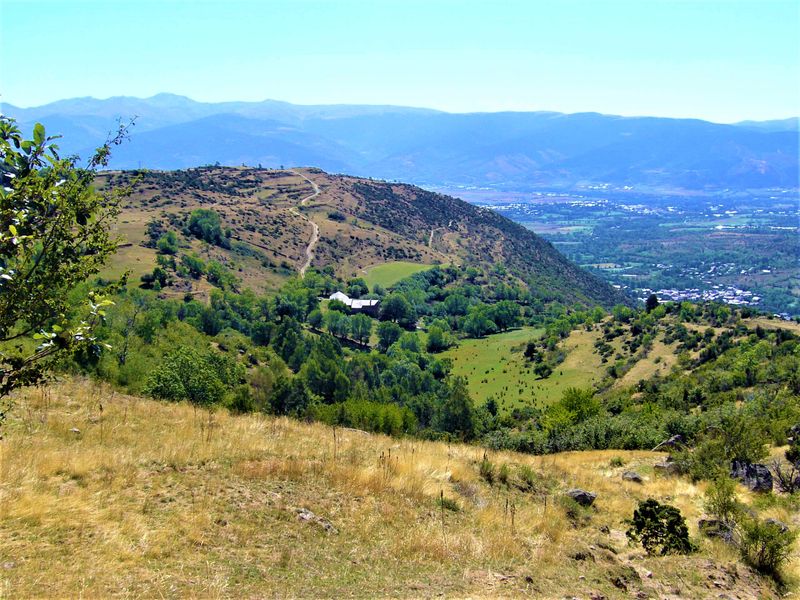 Par la Ferme de Salit