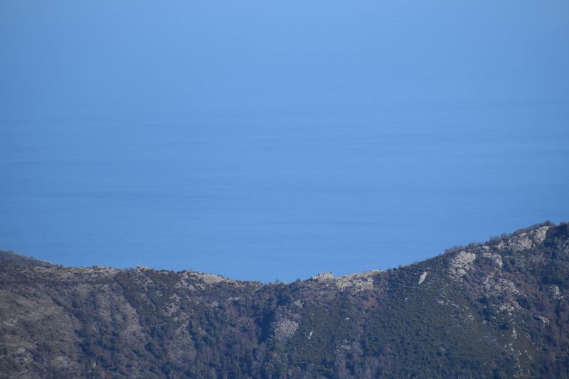 La crête sur la mer