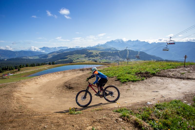 photosFeed-https://www.onpiste.com/media/uploads/destinations/415/99545.jpg