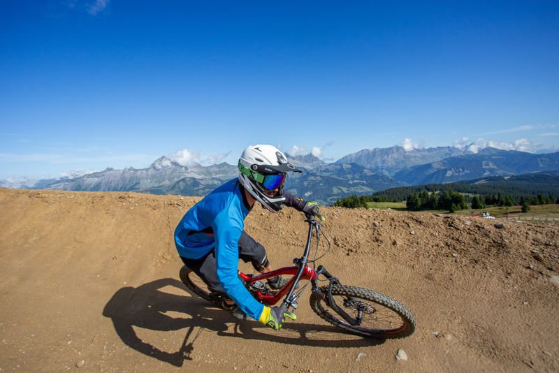 photosFeed-https://www.onpiste.com/media/uploads/destinations/415/99546.jpg