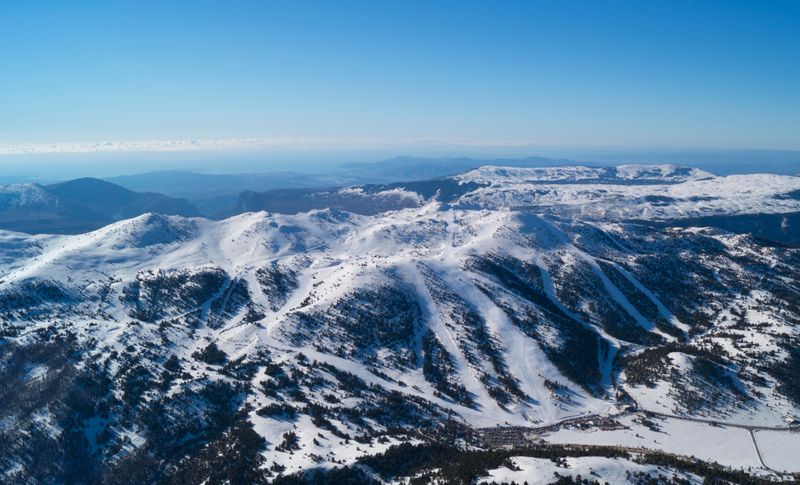 photosFeed-https://www.onpiste.com/media/uploads/destinations/482/796af151-13aa-4007-9d14-a920743f3a17