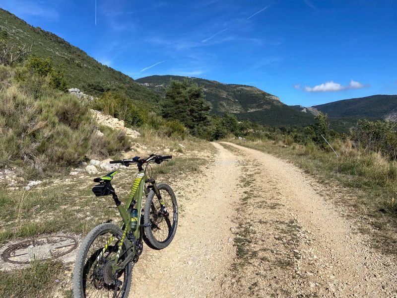 photosFeed-https://www.onpiste.com/media/uploads/destinations/494/66c53a65-aa7e-4cc6-8b63-78c60de76638