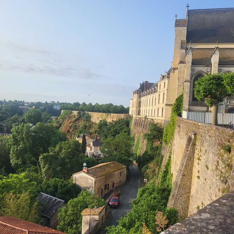 Urbain Trail Thouars